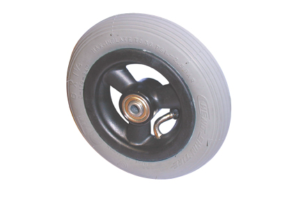 Rad mit Luftbereifung grau, 6 x 1¼ (Ø150x30), Linienprofil, Felge Kunststoff schwarz, 3 Hohlspeichen ohne Bremse, Nabenlänge 36 mm, Kugellager (2x), nicht vertieft, für Achse 8 mm